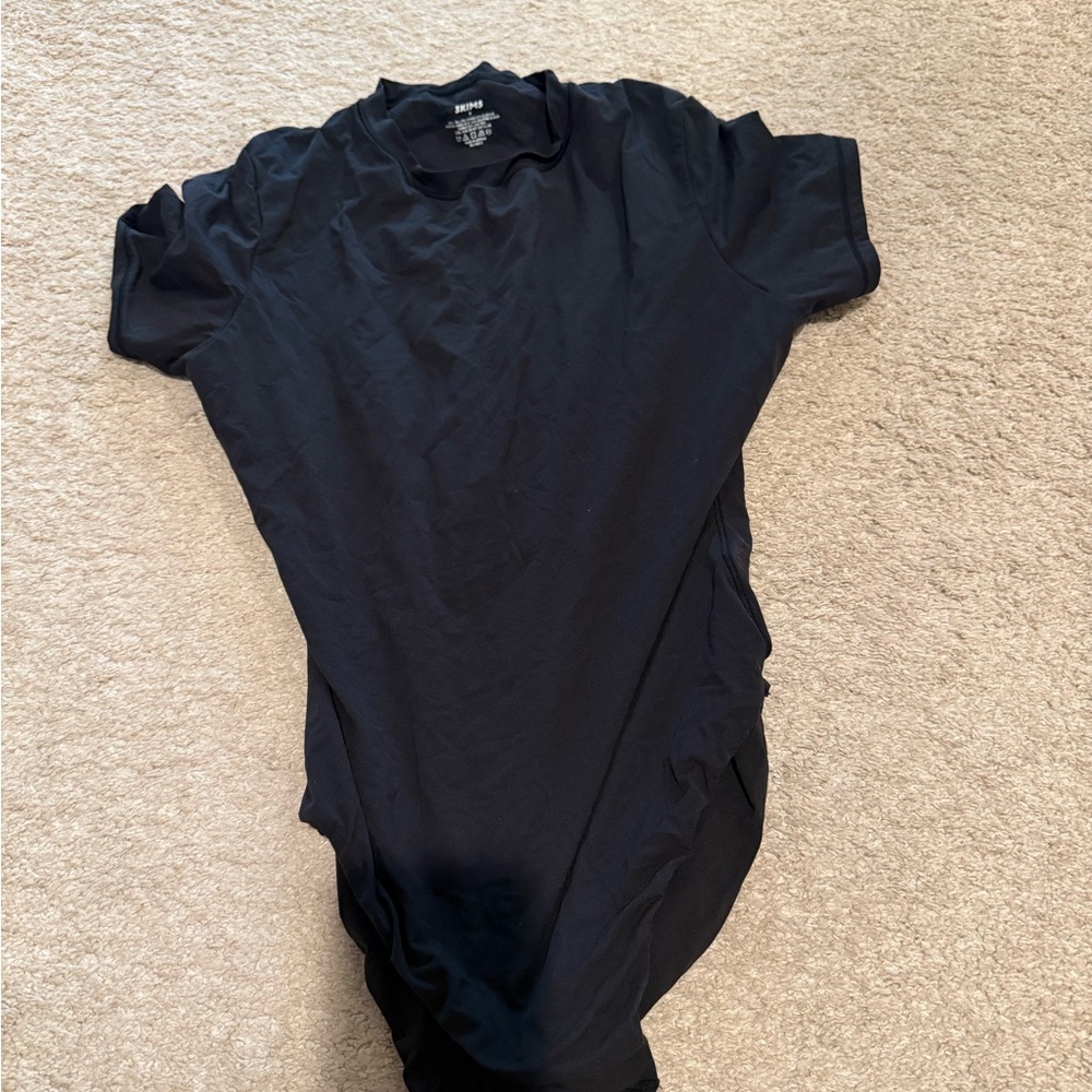 Skims size medium black bodysuit